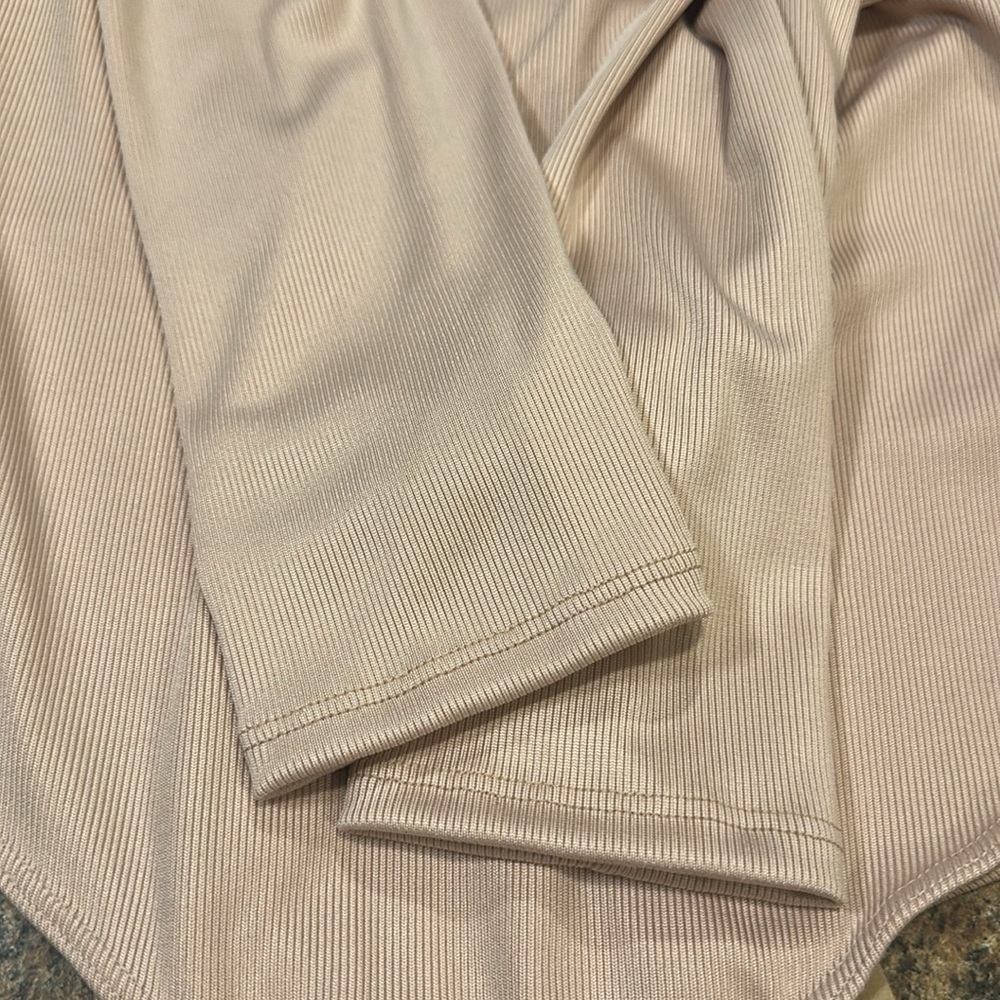 Wisteria Lane Lace Up Back Bodysuit Size Large Nude Long Sleeve Mock Neckline - Picture 8 of 13